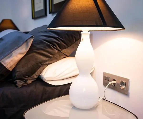 Hn Apartment *